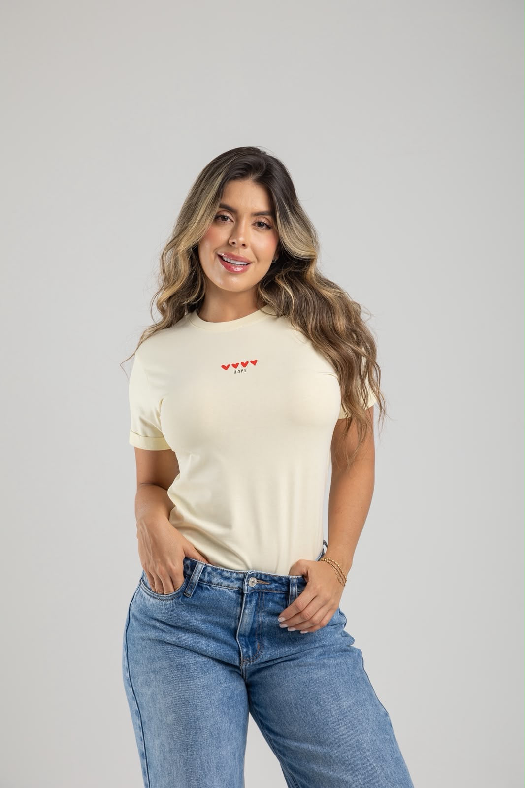 Camiseta Corazones Rojos Amore