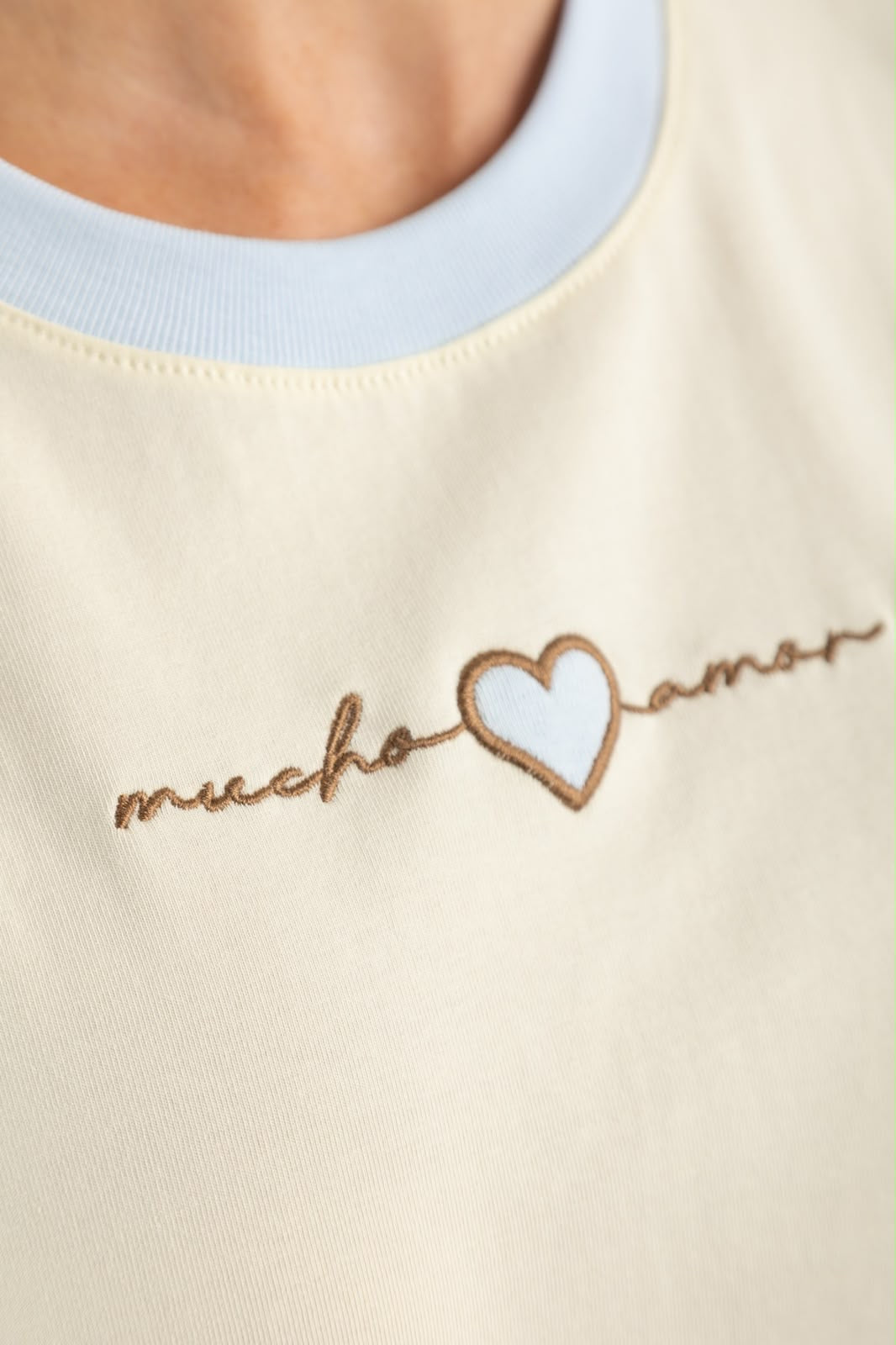 Camiseta Amarilla Corazon